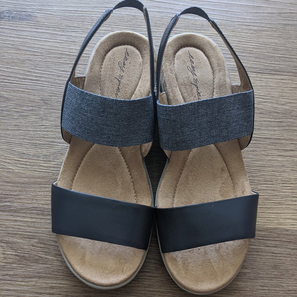 Easy Spirit Navy Kaffi Slingback Wedge Sandal
